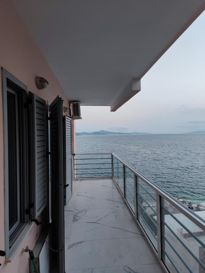 Aria Seaview Apartments Sarandë 外观 照片